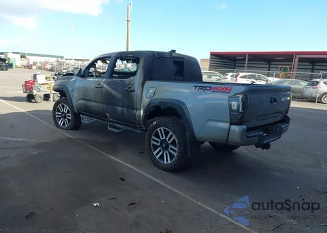 2019 Toyota Tacoma Trd Off Road из США, поврежденный, VIN 3TMCZ5AN1KM211394